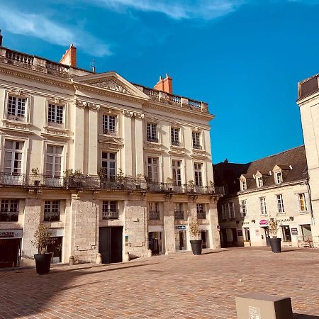 Club Napoleon Saumur Exterior photo